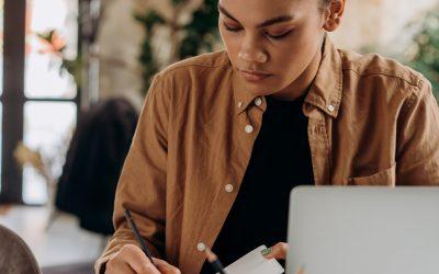 Here are seven helpful tips for optimizing your performance with a virtual assistant.